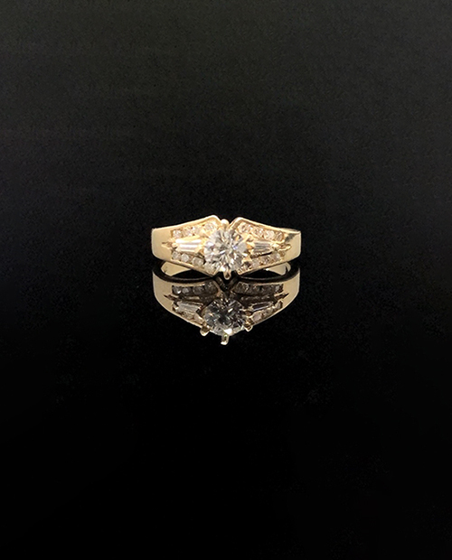 雙色鑽石戒指 主鑽37分