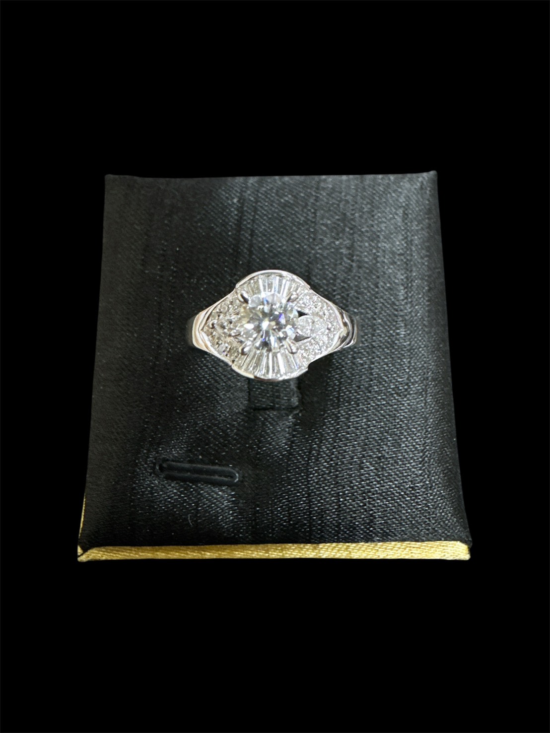 鑽石戒指 主鑽56分